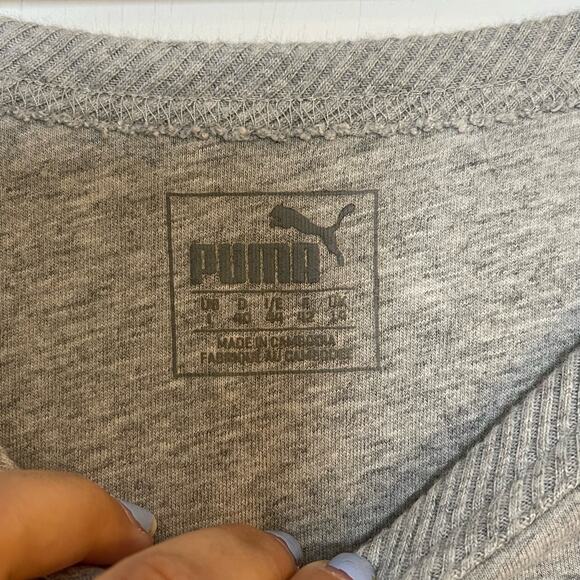 PUMA Sweatshirt Womens Size Large Gray White Spellout Logo Knit Stretch Pullover - Picture 4 of 5